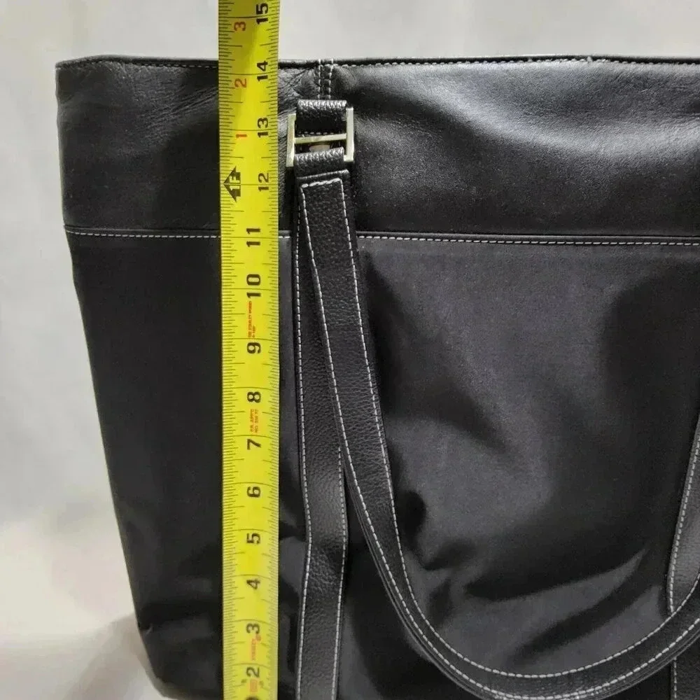 Mobile Edge Ultra Tech Laptop Bag Leather Trim Business Computer Women's Black